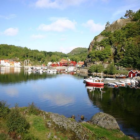 Bjornevag Ferie Hotel Farsund Exterior foto